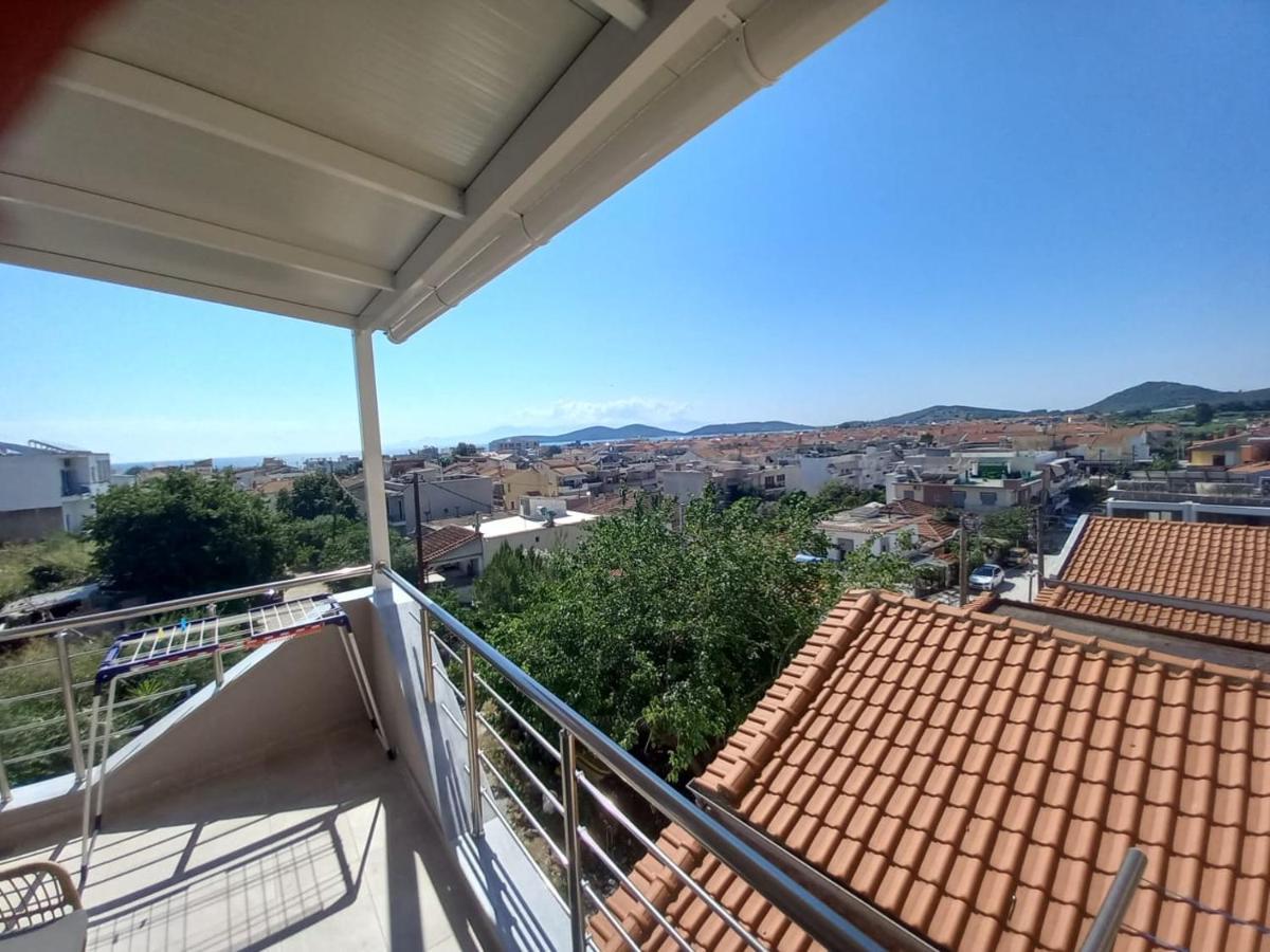 Elenis House Apartment Néa Péramos Екстериор снимка