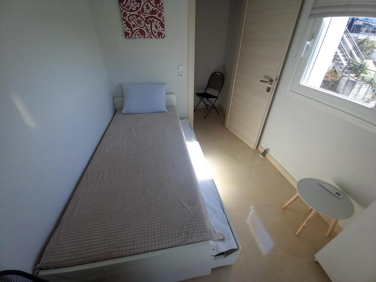 Elenis House Apartment Néa Péramos Екстериор снимка